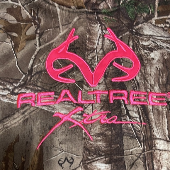 RealTree Women ‘s Camo Hoodie - Picture 6 of 8